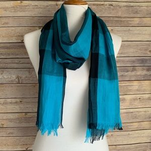 Burberry Accessories - Burberry Unisex 100% Linen Plaid Lightweight Scarf Burberry Accessories - Burberry Unisex 100% Linen Plaid Lightweight Scarf